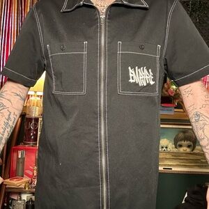 Empyre Black Short-Sleeve Zip Front Workshirt with White Stitching